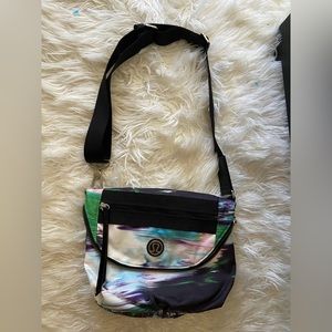 Lululemon - dance your asana off - Crossbody Green Pink Festival Bag